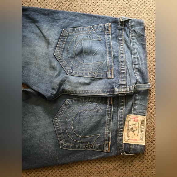 True Religion bobby side winder means jeans first edition, size 33. - Picture 2 of 6